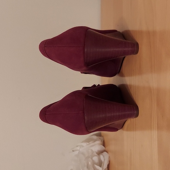 Coach Terri Purple Suede Tassled Mocassin Loafer Style Wedges Size 7 - Picture 5 of 16